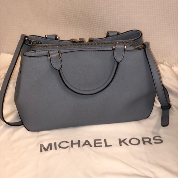 Michael Kors Light Blue Satchel Purse. - Picture 2 of 3